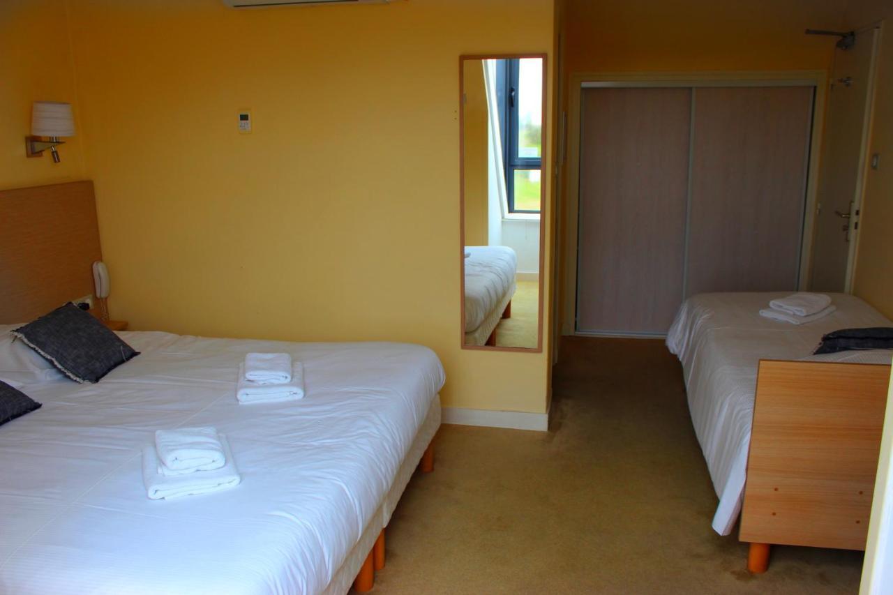 Hotel Breiz Armor Pouldreuzic Habitación foto
